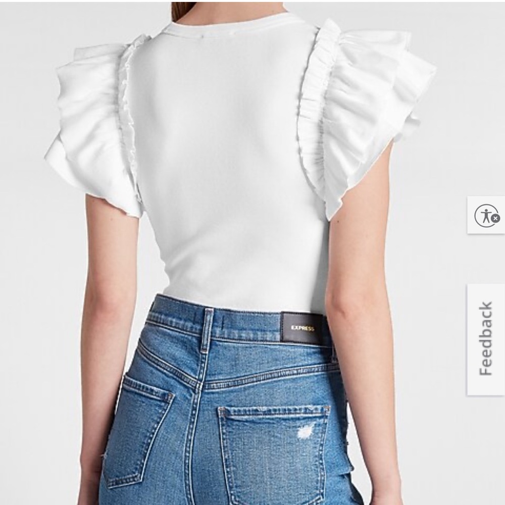 Ruffles - Picture 3 of 8
